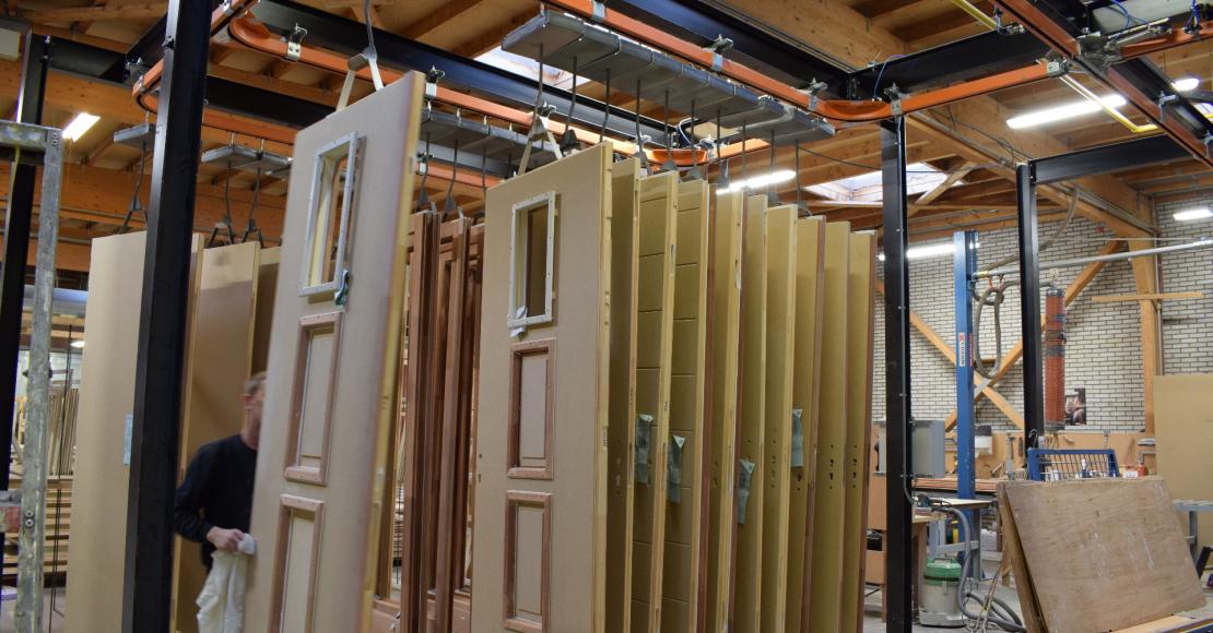 monorail-solution-wood